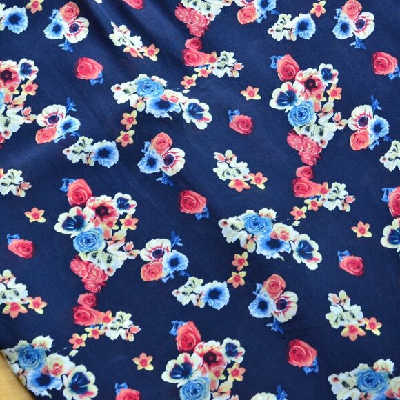 Amour Vert for Stitch Fix Floral Silk Blouse S - Picture 10 of 10